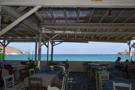 Taverna Madouris