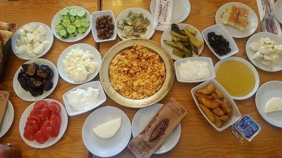 Zahter KahvaltI Salonu