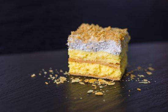 Apatsagi Rege Patisserie