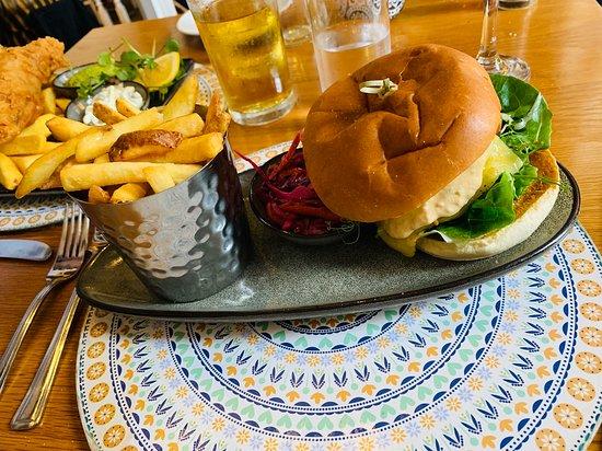 The Old School Hotel and Restaurant