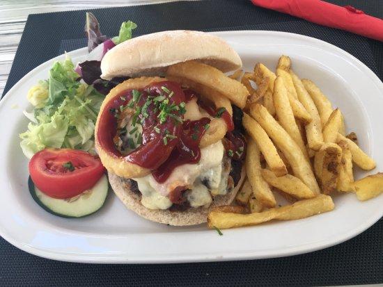 Latinos Music Bar and Restaurant