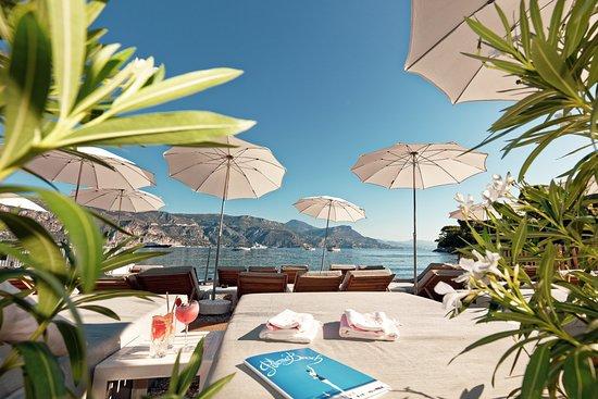 Paloma Beach Restaurant Plage