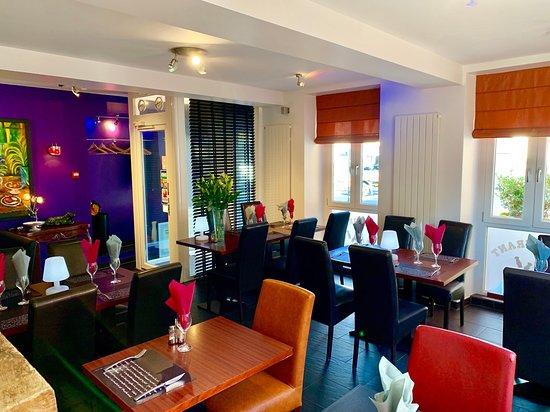 La Place Chez Chino & Thierry