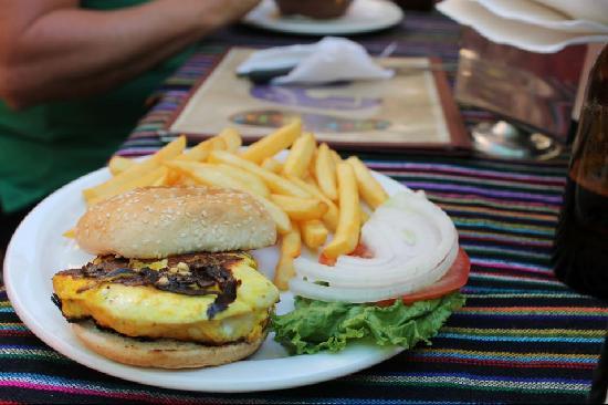 Que Pasa Bar & Grill