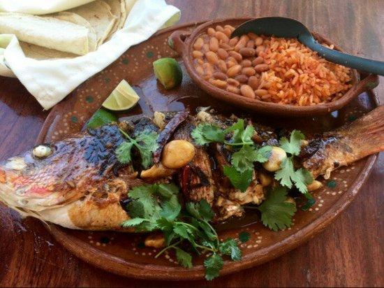 La Isla Restaurant Bar