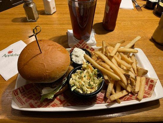 Applebee's Riyadh Tahlia