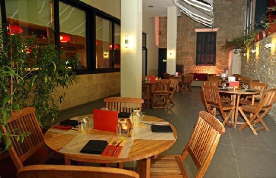 CRAVE fusion cuisine