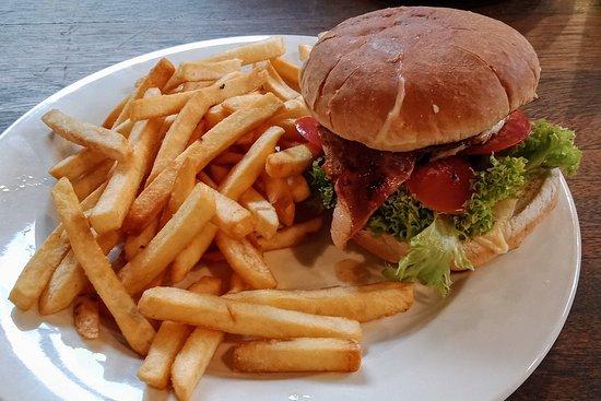 Groper Garage Bar & Restaurant