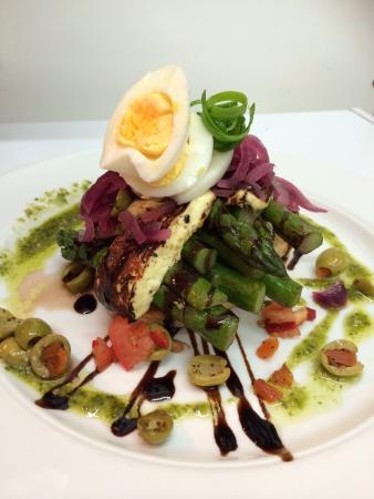 Essence Cafe and Bar