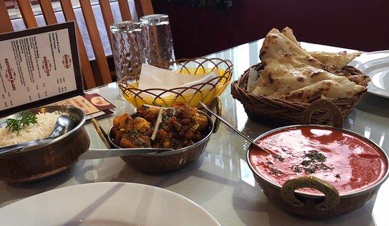 Kohinoor Indian Restaurant