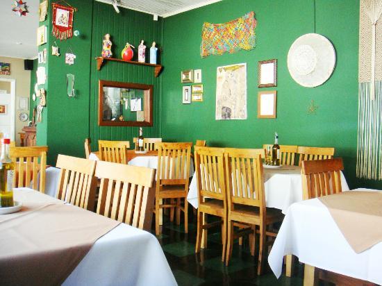 Canto Da Gula Bistrozin Da Montanha