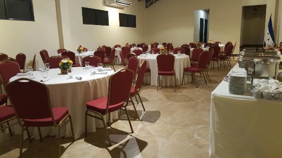 Leyenda De Los Confines