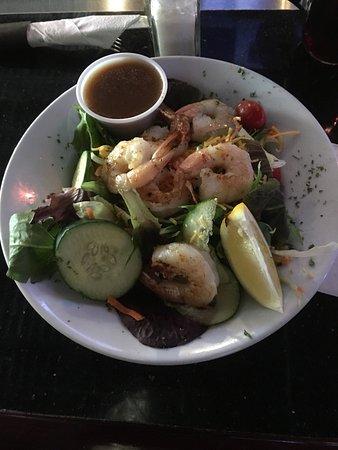 The DryDock Seafood & Spirits