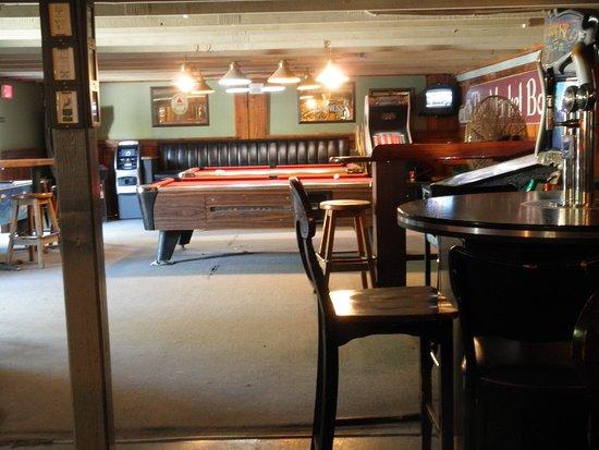 Grumpy's Pub