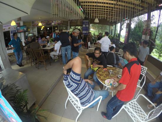 Mimi Strawberry Tropical Rainforest Restaurant