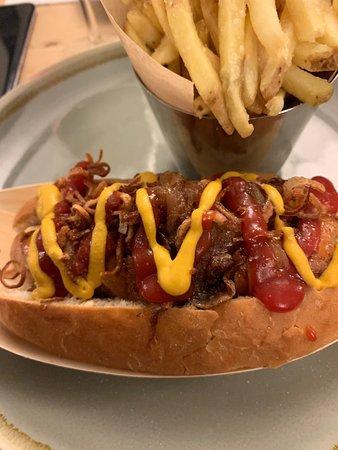 The Golden Lion Hotel