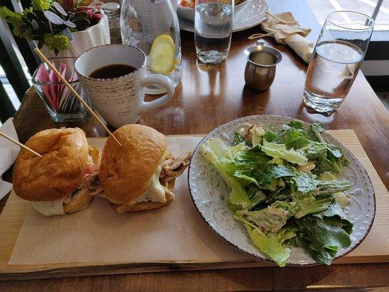 The Curly Willow Eatery