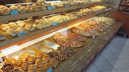 Champion II. Pékség