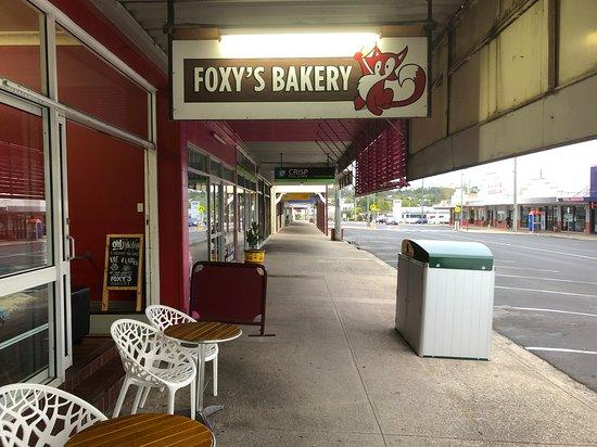 Foxy's Bakery