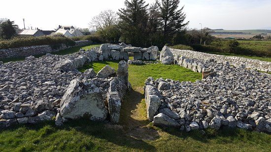 Creevykeel Court Tomb