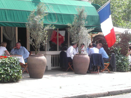 La Poule Au Pot