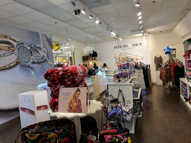 The Shops at Houston Center