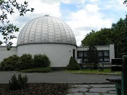Schulsternwarte und Planetarium