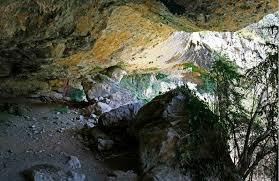 Cueva de Azanzorea