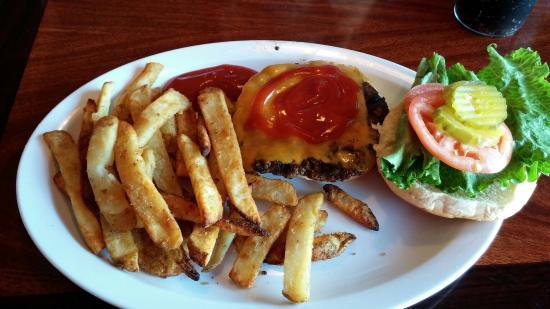 Cascade Locks Ale House