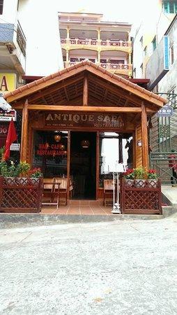 Antique Sapa