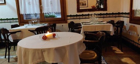 La Violeta Hotel & Restaurant