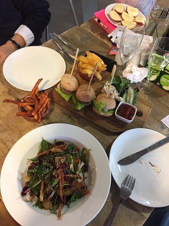 Seasons Cafe & Kitchen