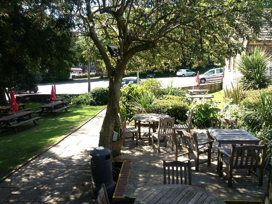 The Hammer & Pincers