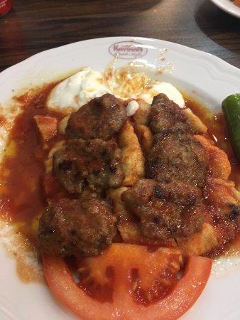 Meshur Kayhan Pideli Kofte