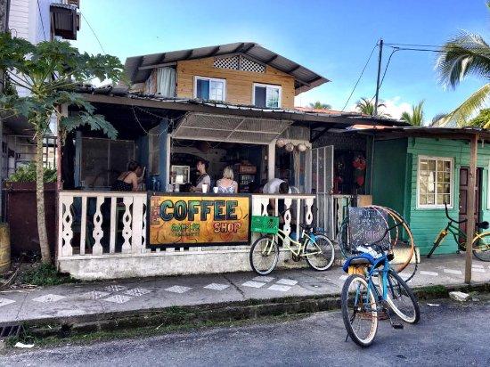 Bocas Coffee Shop