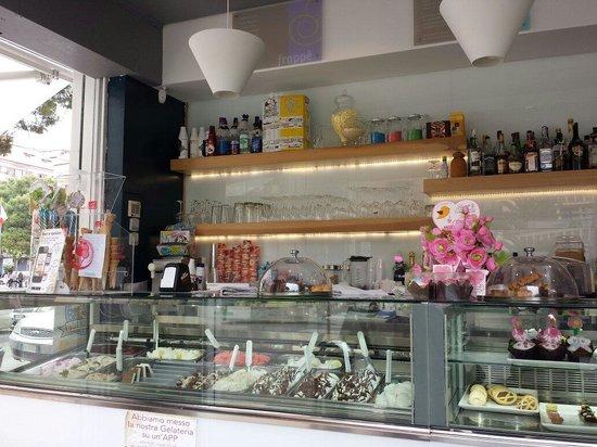 Cerasella Ice Cream Coffee and Dessert