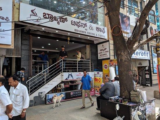 Brahmins Tiffins & Coffee