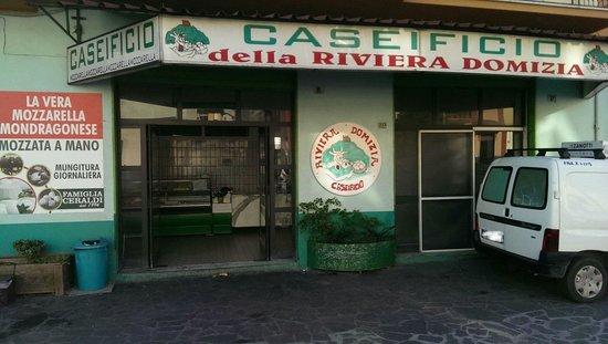 Caseificio Della Riviera Domizia