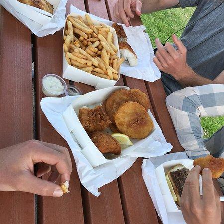 Karuah Fish & Chicks