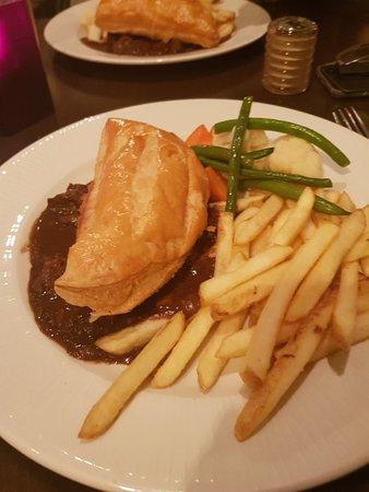 No. 10 Bar & Restaurant