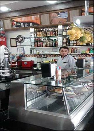 Lanches Pizzaria E Restaurante Plenty Ltda. ME