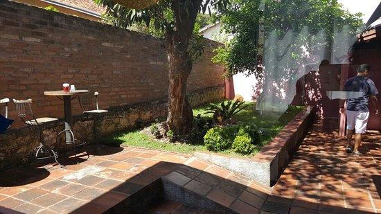 Adoro Café e Bistrô