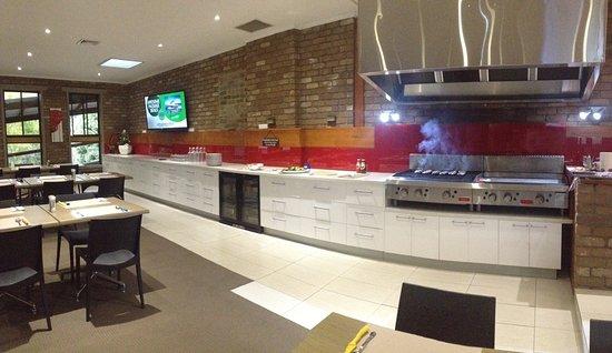 Farnham Court Restaurant & Bar