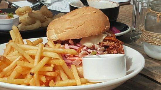 The Village Inn Sumner