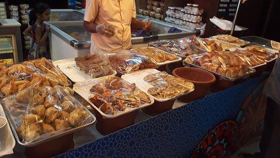 MRA Bakery & Restaurant