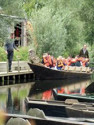 Les Faiseurs de bateaux