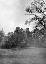 Herbertshire Castle
