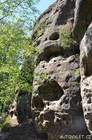 Felsenburg Falkenštejn