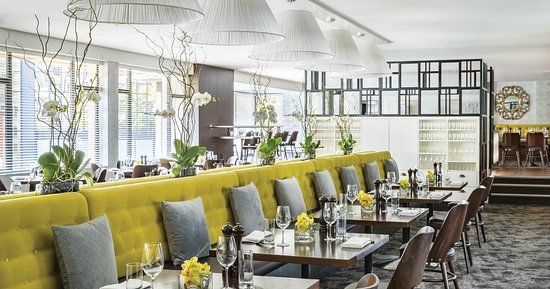 Eight Restaurant at Cordis