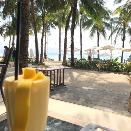 Mesa Filipino moderne